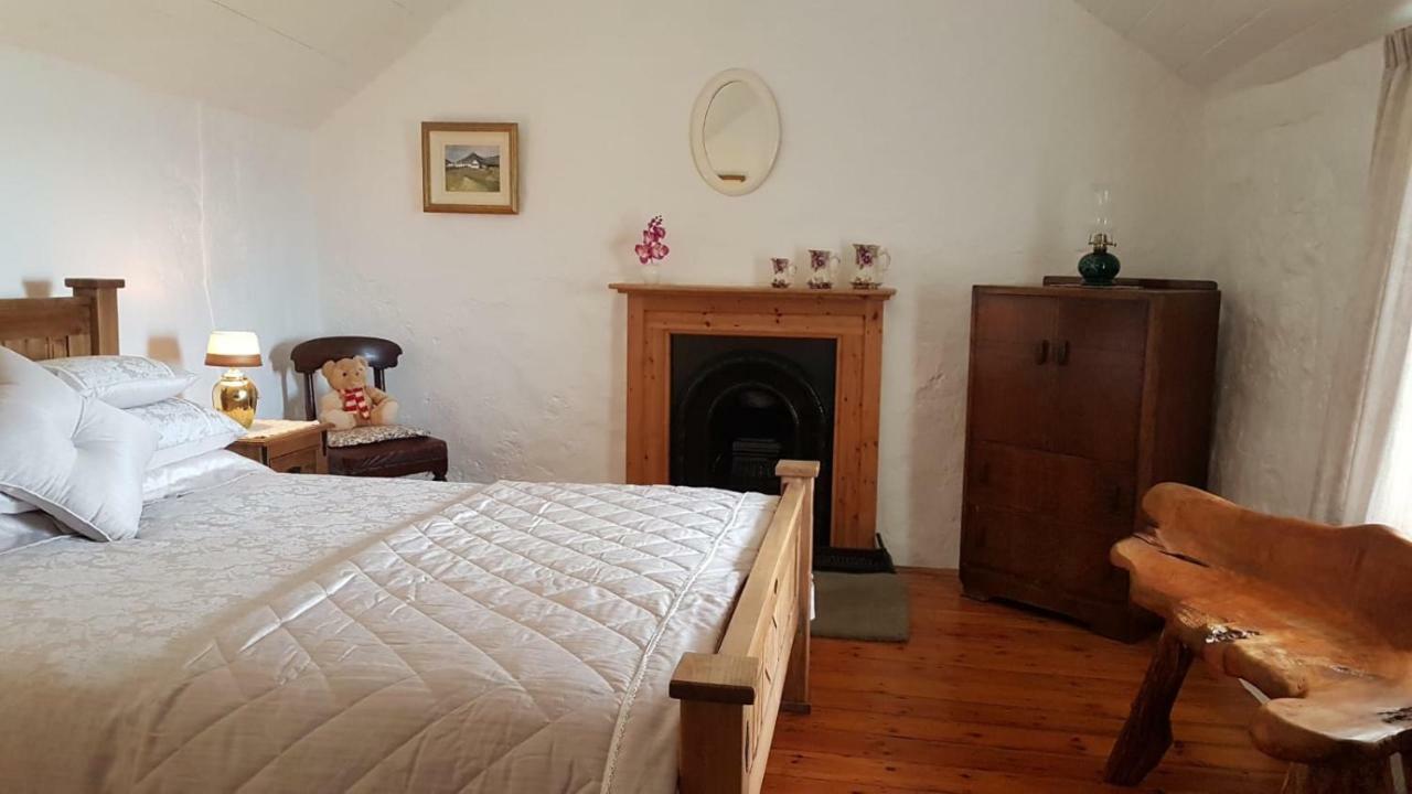 Stunning Views At Ballagh Cottage Newcastle Newcastle  Zewnętrze zdjęcie